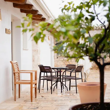 Masseria Dei Preti * Конверсано